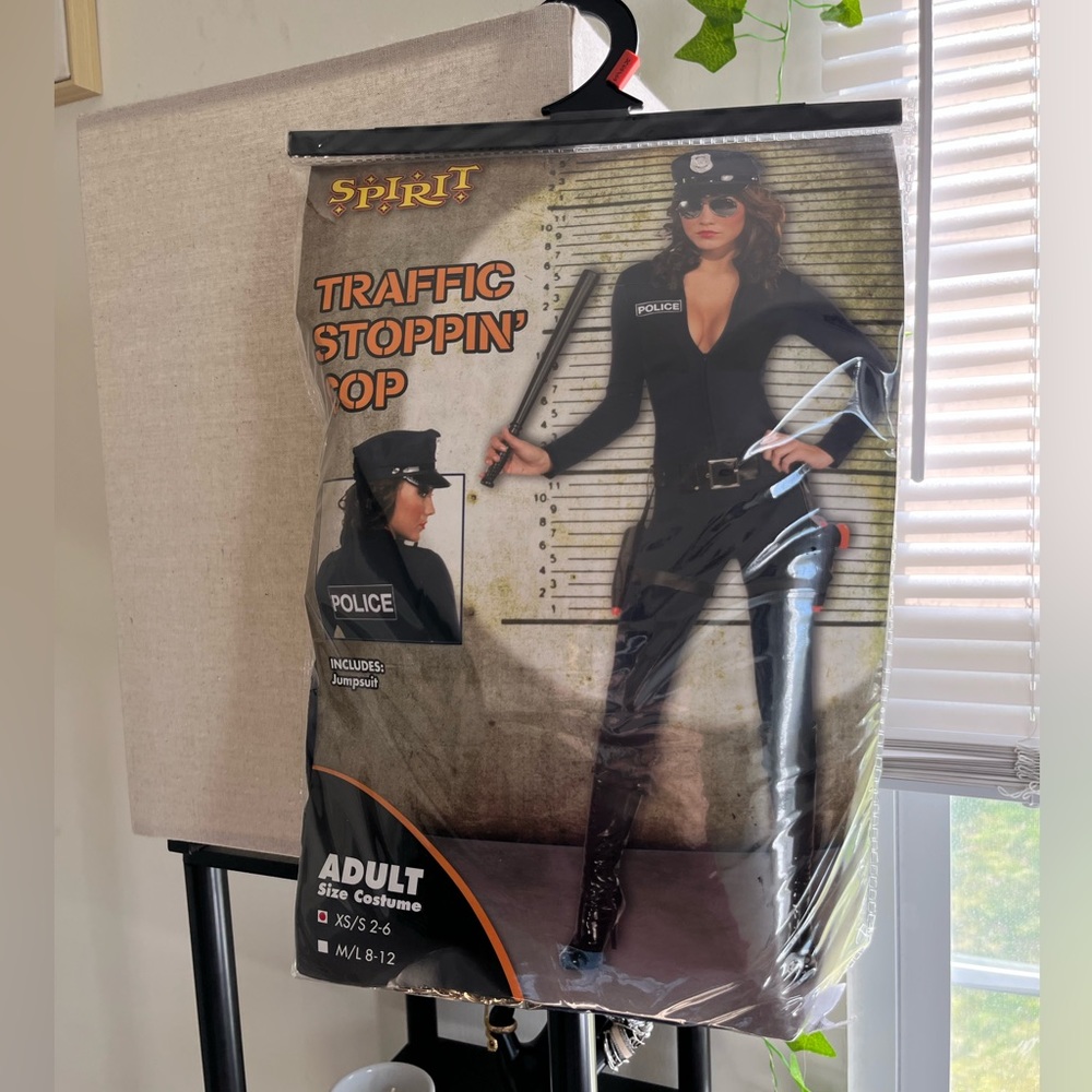 Adult Womans Police Officer Costume